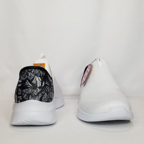 Skechers Women's Slip-In Ultra Flex 3.0 Full Flight Sneakers Size 7.5 White NWT - Picture 7 of 9